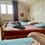 Chez Lucie Et Compagnie Pavillon Familial Avec Beau Jardin Ferienhaus *