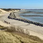 Chez Lucie Et Compagnie Pavillon Familial Avec Beau Jardin Ferienhaus