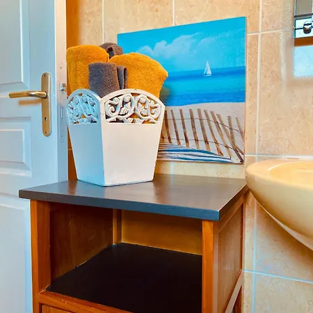 Chez Lucie Et Compagnie Pavillon Familial Avec Beau Jardin Σπίτι διακοπών Vron